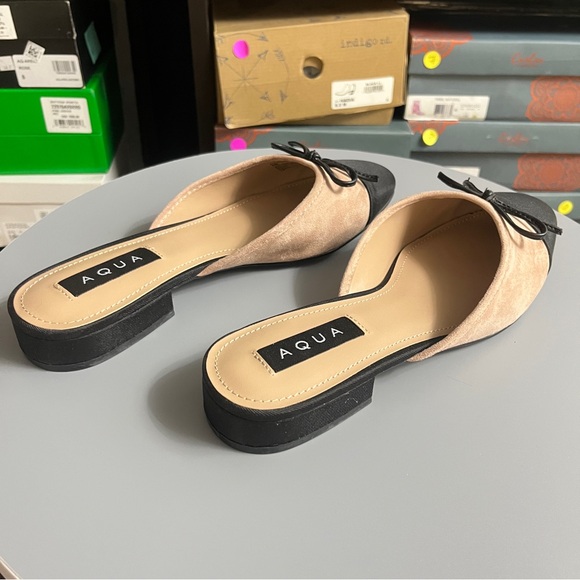 Aqua Romi Women's Black and Cream Suede Mules - Picture 8 of 12